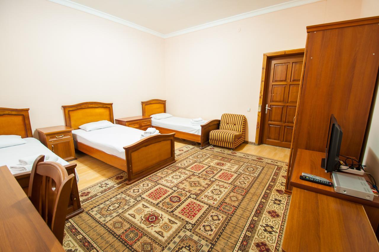 Hotel Crown Taškent Exteriér fotografie